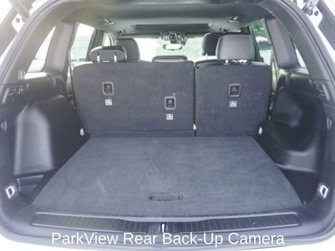 Used 2023 Jeep Grand Cherokee Altitude image 5