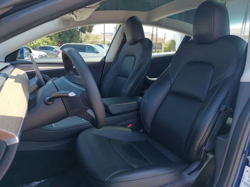 Used 2023 Tesla Model 3 Standard Range RWD image 15
