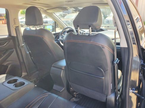 Used 2019 Subaru Crosstrek 2.0i Limited w/ Moonroof Package w/Navigation AWD/4WD image 41