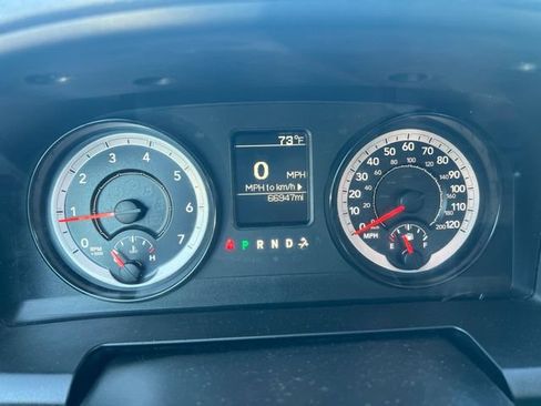 Used 2019 RAM 1500 Express w/ Wheel & Sound Group AWD/4WD image 10