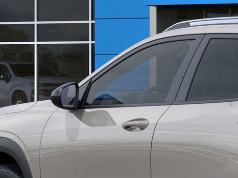 New 2026 Chevrolet Trax ACTIV w/ Driver Confidence Package image 12