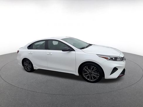 Used 2023 Kia Forte GT-Line w/ GT-Line Technology Package image 2