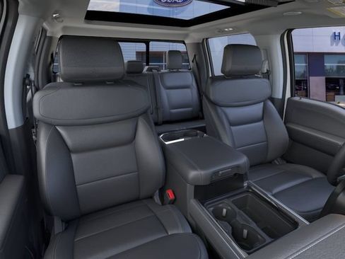 New 2026 Ford F350 Lariat w/ Black Appearance Package AWD/4WD image 10