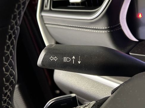 Used 2025 Jeep Grand Cherokee Limited image 18