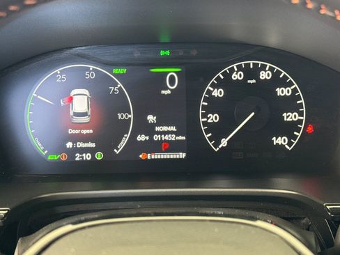 Certified 2025 Honda CR-V Sport Touring image 22