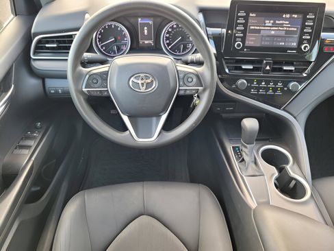 Used 2021 Toyota Camry LE image 13