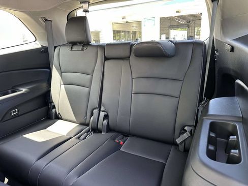 Certified 2021 Honda Pilot Special Edition image 12