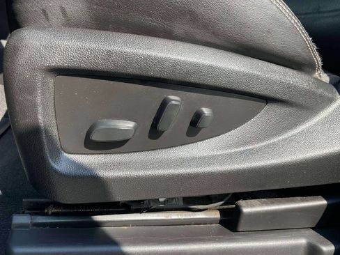 Used 2019 GMC Yukon XL Denali w/ Open Road Package AWD/4WD image 21