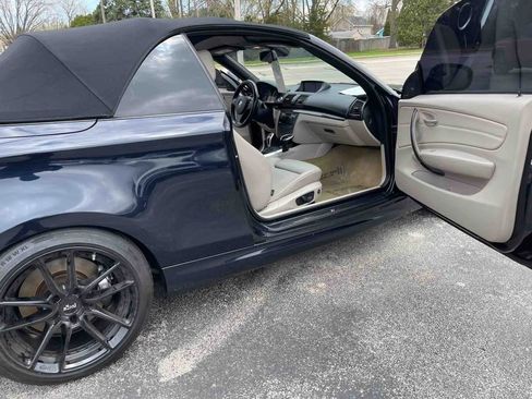 Used 2013 BMW 135i Convertible RWD image 11
