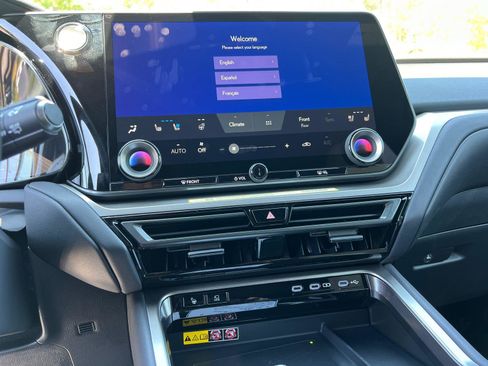 New 2026 Lexus TX 350 AWD image 22