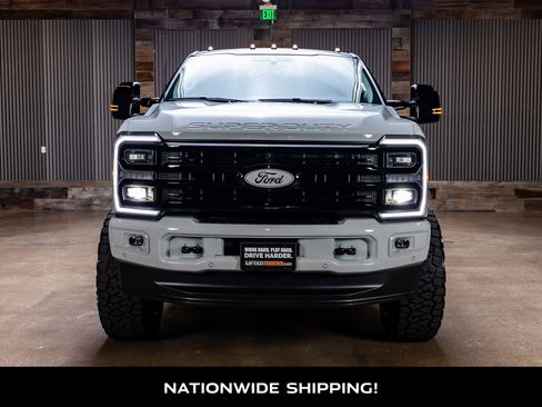 Used 2026 Ford F350 Platinum w/ Platinum Plus Package AWD/4WD image 4