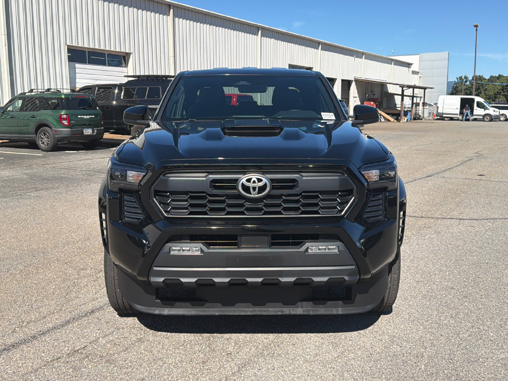 Used 2024 Toyota Tacoma TRD Sport RWD image 2