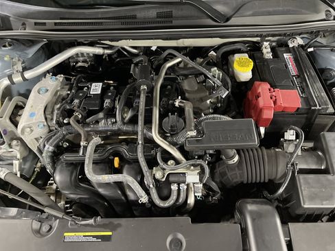 Used 2024 Nissan Sentra SR w/ Trunk Package image 15