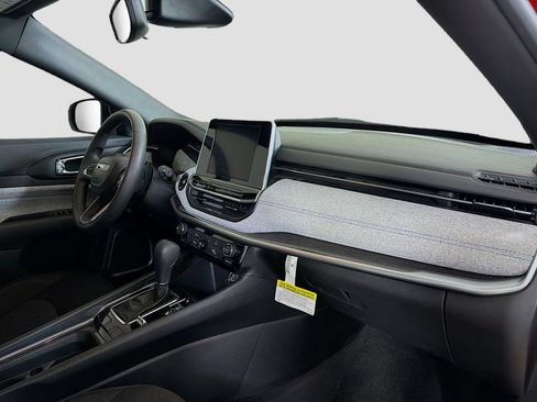 Used 2025 Jeep Compass Sport AWD/4WD image 32