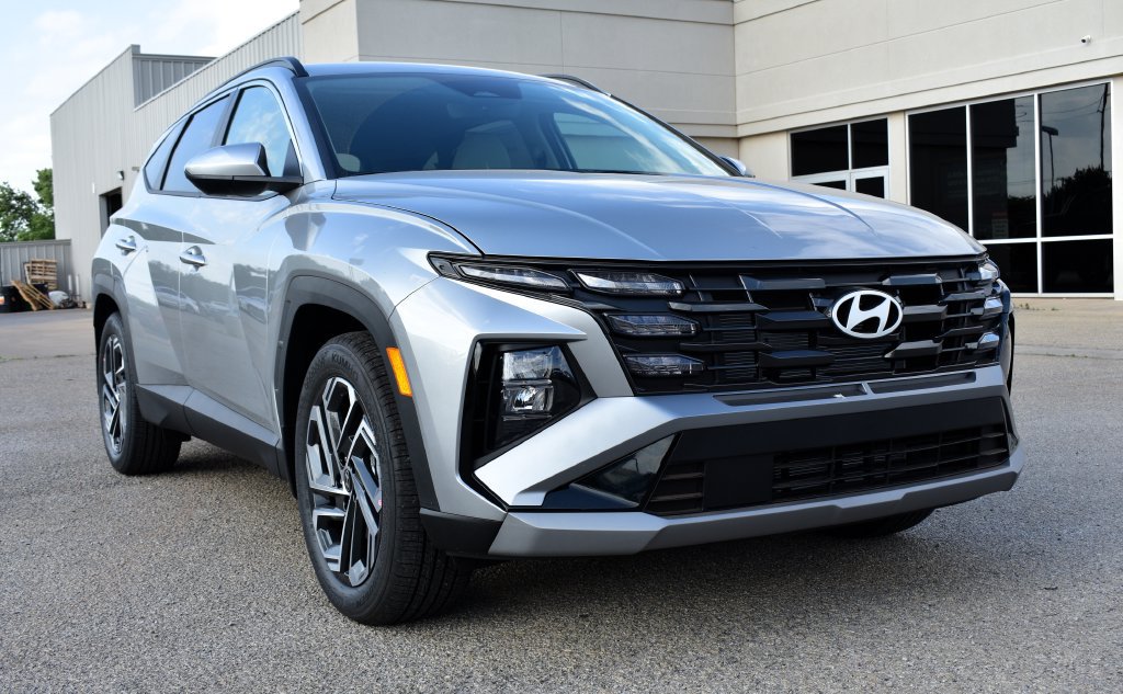 New 2026 Hyundai Tucson SEL Plus FWD image 7