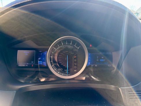 Used 2013 Ford Explorer Limited image 36