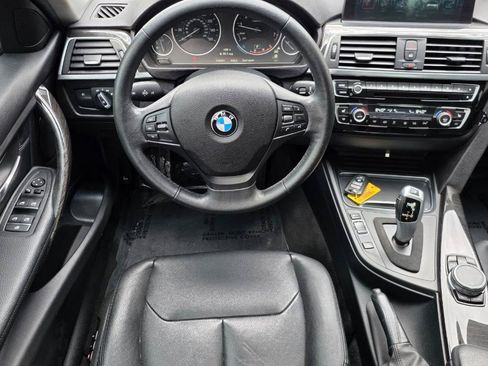 Used 2017 BMW 320i xDrive Sedan AWD/4WD image 22