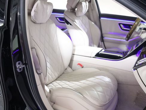 Used 2022 Mercedes-Benz S 580 4MATIC Sedan w/ Rear Seat Package image 60