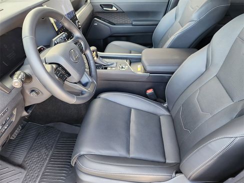 Used 2025 Lexus GX 550 550 Luxury+ image 13