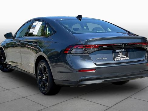 Used 2025 Honda Accord SE image 12