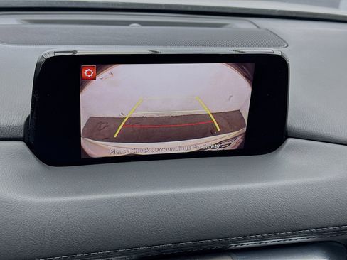 Used 2019 MAZDA CX-5 Touring image 10