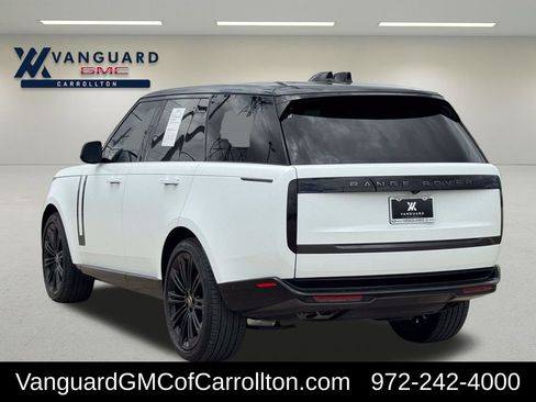 Used 2025 Land Rover Range Rover SE AWD/4WD image 6