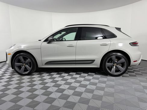 Certified 2026 Porsche Macan Turbo AWD/4WD image 2