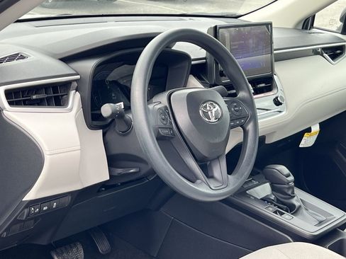 New 2026 Toyota Corolla Cross L image 11