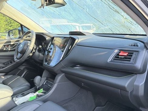 Certified 2025 Subaru Ascent Bronze Edition AWD/4WD image 21