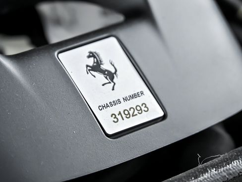 Used 2025 Ferrari Purosangue image 23