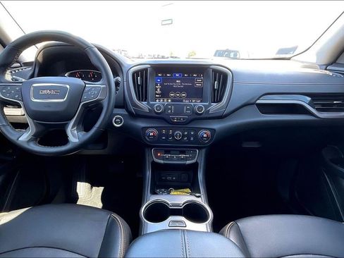 Used 2024 GMC Terrain AT4 w/ Tech Package AWD/4WD image 14