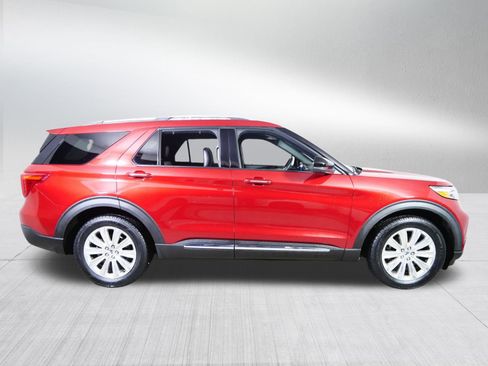 Used 2020 Ford Explorer Limited w/ Class III Trailer Tow Package image 8
