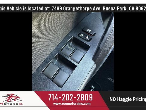 Used 2015 Toyota Corolla LE FWD image 39