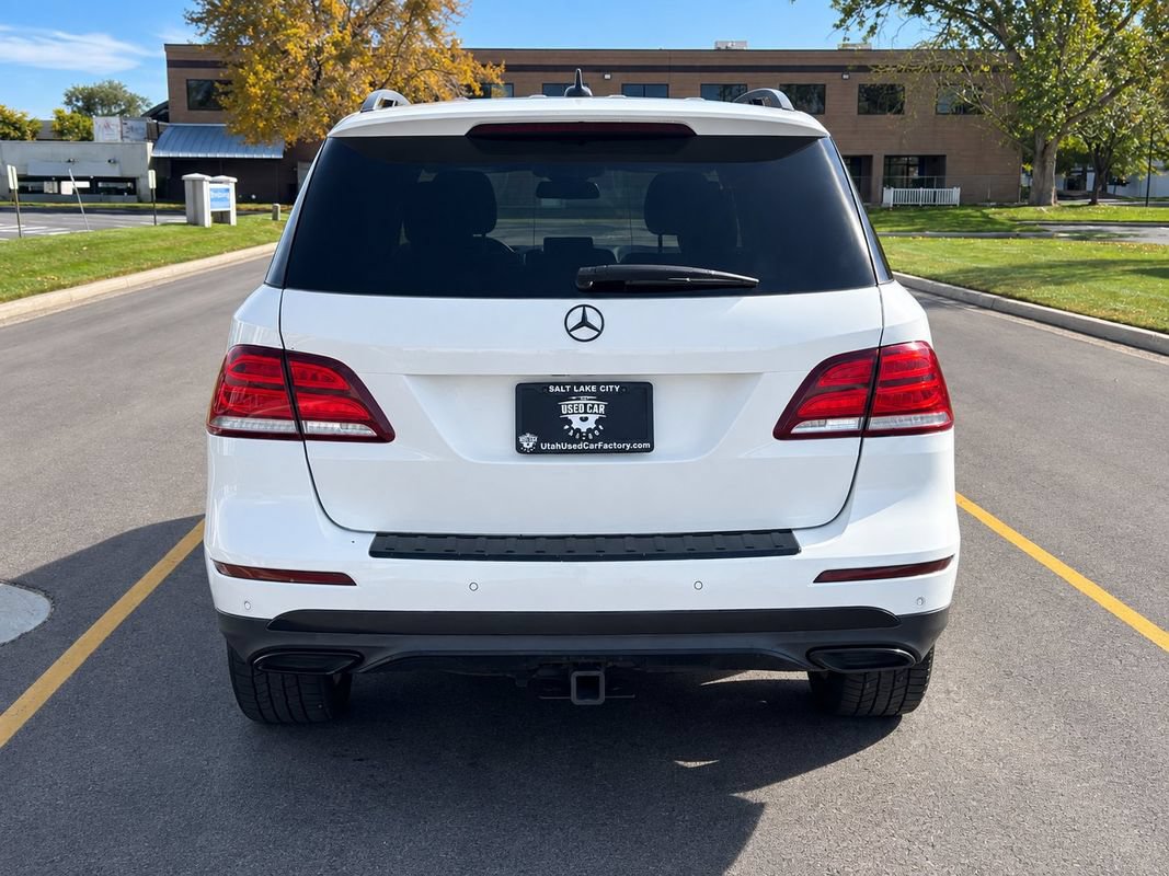 Used 2018 Mercedes-Benz GLE 350 4MATIC image 4