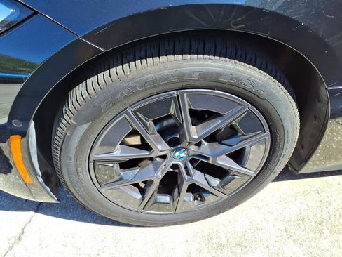 Used 2024 BMW i4 xDrive40i image 4