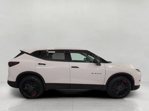 Used 2023 Chevrolet Blazer LT AWD/4WD image 11