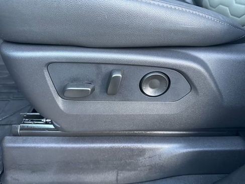 Used 2026 Chevrolet Silverado 2500 ZR2 w/ LPO, Dark Essentials Package image 11