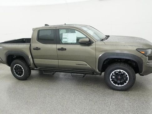 New 2026 Toyota Tacoma TRD Off-Road image 12