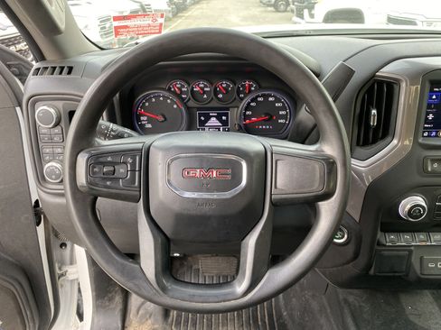 Used 2022 GMC Sierra 1500 Pro w/ Convenience Package AWD/4WD image 15