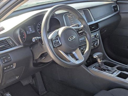 Used 2020 Kia Optima LX image 9