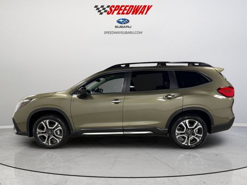 New 2025 Subaru Ascent Touring w/ Popular Package #2 image 4