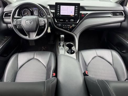 Used 2024 Toyota Camry SE FWD image 10