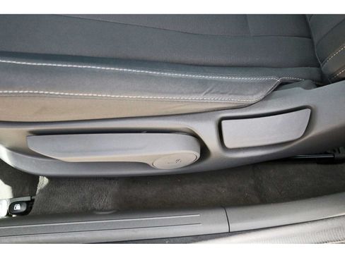 Used 2024 Hyundai Elantra SEL FWD image 21
