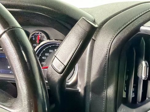 Used 2021 Chevrolet Silverado 1500 RST AWD/4WD image 16
