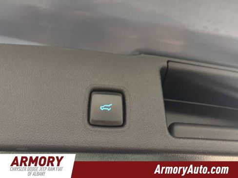 Used 2024 Ford Escape ST-Line image 28