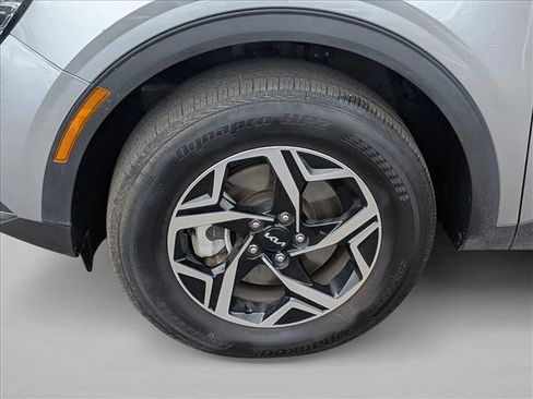 Used 2024 Kia Sportage LX image 21