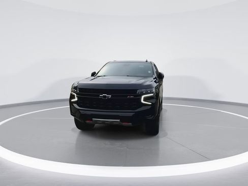 Used 2023 Chevrolet Tahoe Z71 AWD/4WD image 3