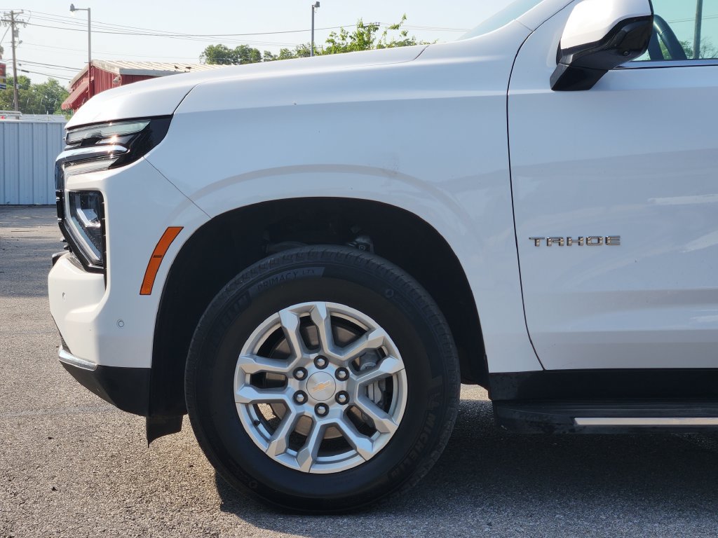 Used 2025 Chevrolet Tahoe LT RWD image 7