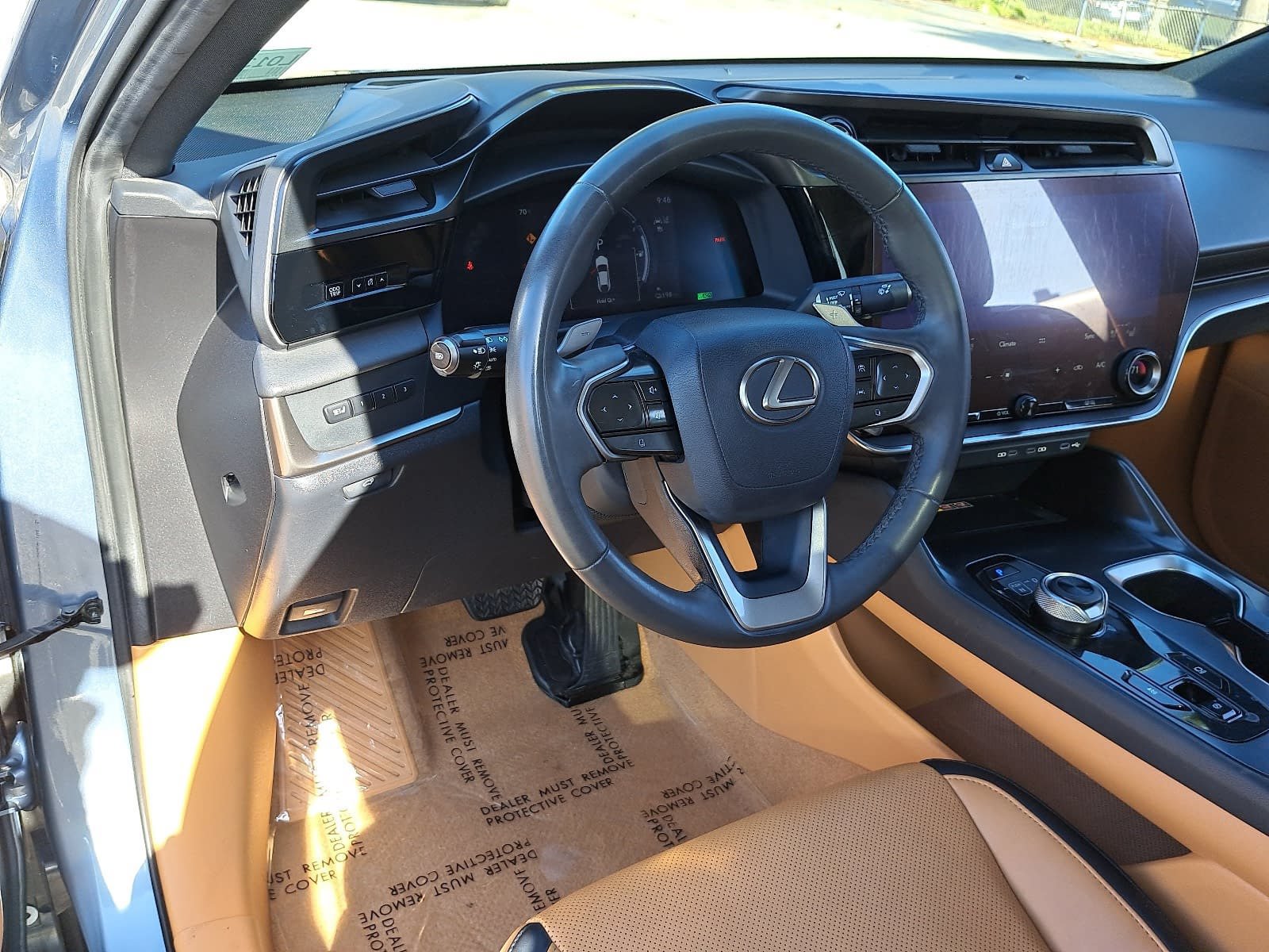 Used 2023 Lexus RZ 450e Premium w/ Technology Package AWD/4WD image 17