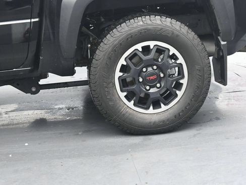 Used 2024 Toyota Tacoma TRD Off-Road AWD/4WD image 13